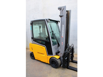Electric forklift JUNGHEINRICH EFG
