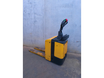 Pallet truck JUNGHEINRICH ERE