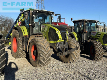 Farm tractor CLAAS Axion 830