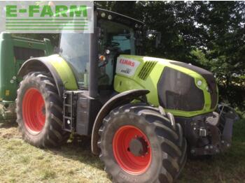 Farm tractor CLAAS Axion 810
