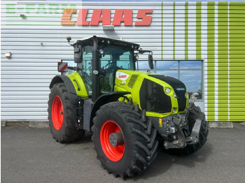 Farm tractor CLAAS Axion 870