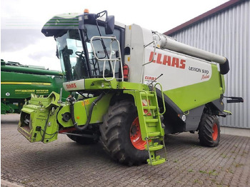 Combine harvester CLAAS Lexion