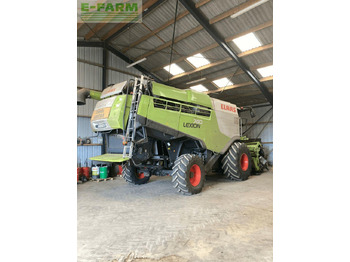 Combine harvester CLAAS lexion 740 t4: picture 3