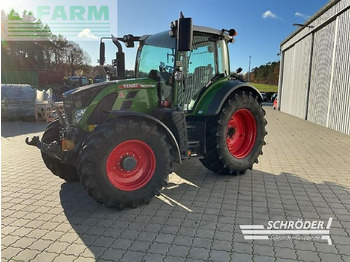 Farm tractor FENDT 516 Vario