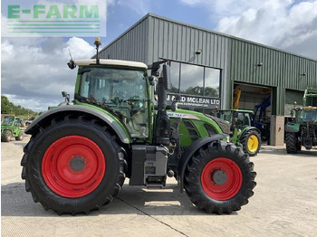 Farm tractor FENDT 724 Vario