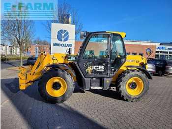 Telescopic handler JCB
