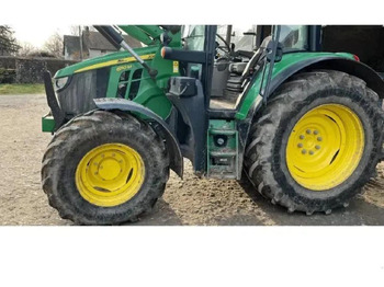 Farm tractor JOHN DEERE 6110M