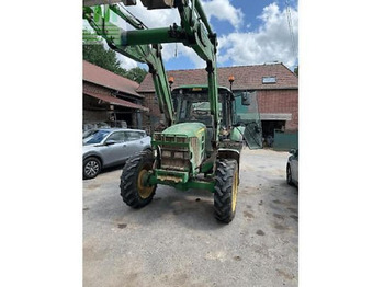 Farm tractor John Deere 6230: picture 5