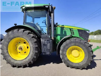 Farm tractor JOHN DEERE 7230R