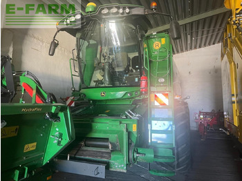 Combine harvester JOHN DEERE T550