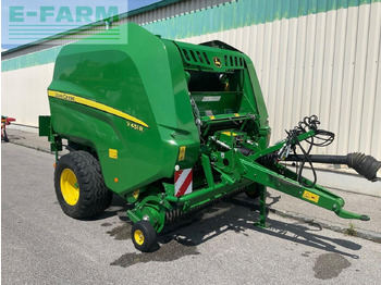 Square baler JOHN DEERE