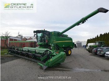 Combine harvester JOHN DEERE T670