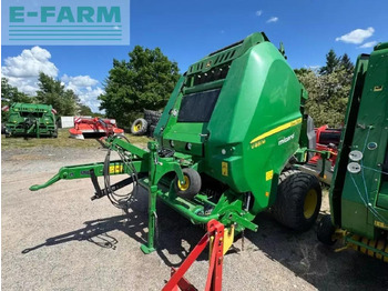 Square baler JOHN DEERE