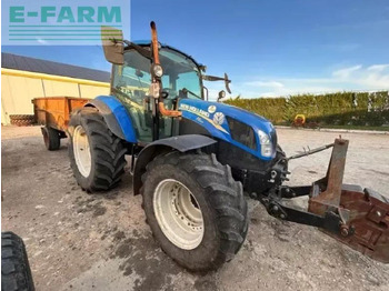 Farm tractor NEW HOLLAND T5.105