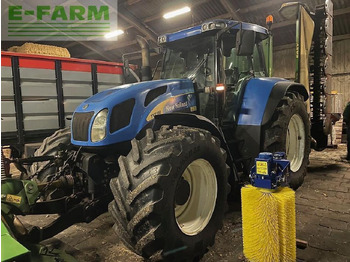 Farm tractor NEW HOLLAND TVT