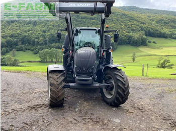Farm tractor Valtra n134 hitech HiTech: picture 3