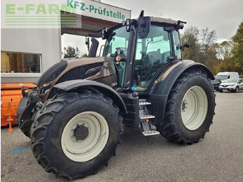 Farm tractor VALTRA N-series