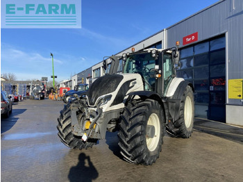 Farm tractor VALTRA T-series