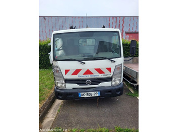 Garbage truck NISSAN