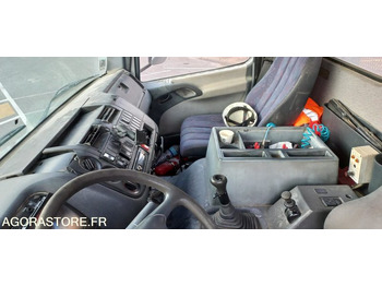 Skip loader truck PORTEUR 19T MERCEDES MULTI 339000 km de 1999 (R30223): picture 5 Skip loader truck PORTEUR 19T MERCEDES MULTI 339000 km de 1999 (R30223): picture 5