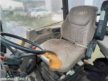 Farm tractor TRACTEUR RENAULT ERGOS446 avec chargeur FAUCHEUX F26R 7580h: picture 5 Farm tractor TRACTEUR RENAULT ERGOS446 avec chargeur FAUCHEUX F26R 7580h: picture 5