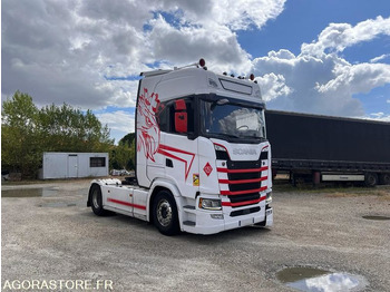 Tractor unit SCANIA S 500