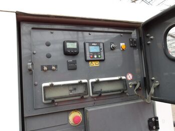 Generator set SDMO R135: picture 4 Generator set SDMO R135: picture 4