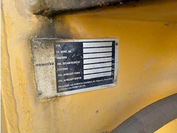 Wheel loader Komatsu WA 470-3H: picture 4
