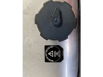 Fuel tank for Truck Mercedes-Benz with brackets: picture 4