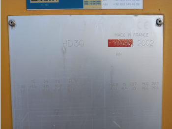 Self-erecting tower crane POTAIN