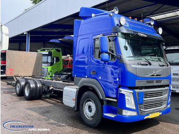 Cab chassis truck VOLVO FM