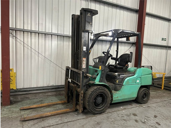Diesel forklift Mitsubishi FD35NT: picture 2 Diesel forklift Mitsubishi FD35NT: picture 2