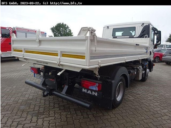 Tipper van MAN TGL (TG3) 8.220 4x2 BB CH Dreiseitenkipper: picture 4