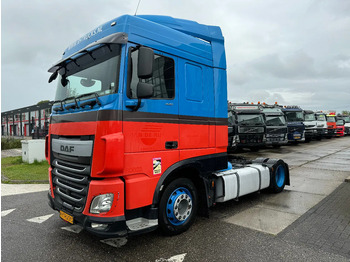 Tractor unit DAF XF 440
