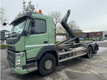 Hook lift truck VOLVO FM 370