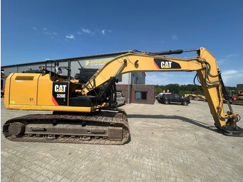 Crawler excavator CATERPILLAR 320 EL: picture 2