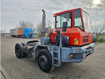 Terminal tractor CVS-Ferrari TT2516B: picture 3