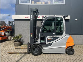 Electric forklift STILL RX60
