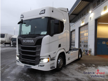 Tractor unit SCANIA R 460