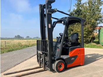 Forklift LINDE E12