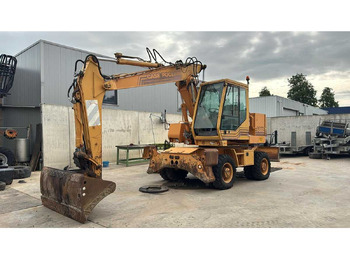 Wheel excavator CASE