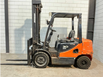 Forklift DOOSAN