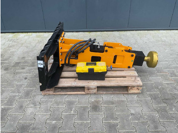 Compact track loader