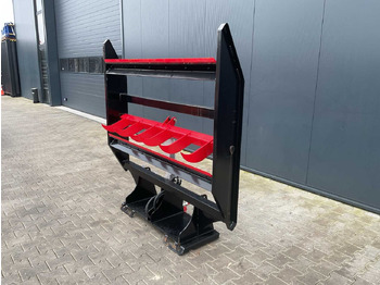 Compact track loader