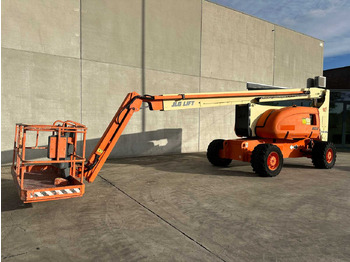 Aerial platform JLG