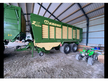 Self-loading wagon KRONE