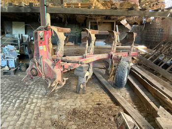 Plow KVERNELAND