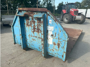 Farm platform trailer