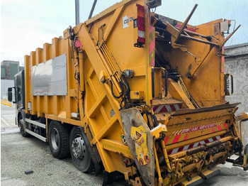 Truck 2011 MERCEDES-BENZ ECONIC TRUCK: picture 3