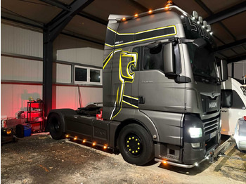 Truck MAN TGX 18.510